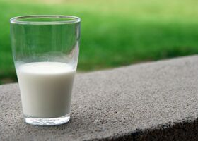 Spożycie mleka i produktów mlecznych, a rozwój nowotworu prostaty